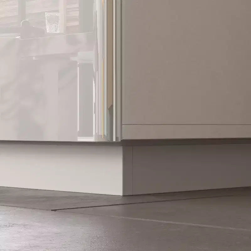 Meuble TV moderne laqué brillant avec tiroirs et bande lumineuse inférieure