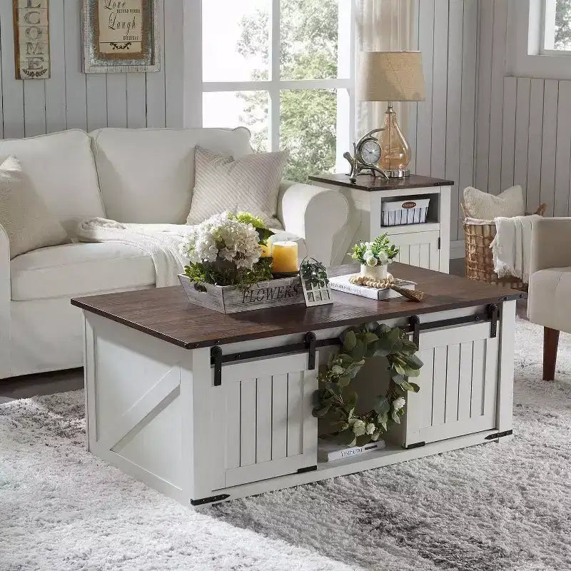 Table basse relevable de style ferme avec porte de grange coulissante et rainurée