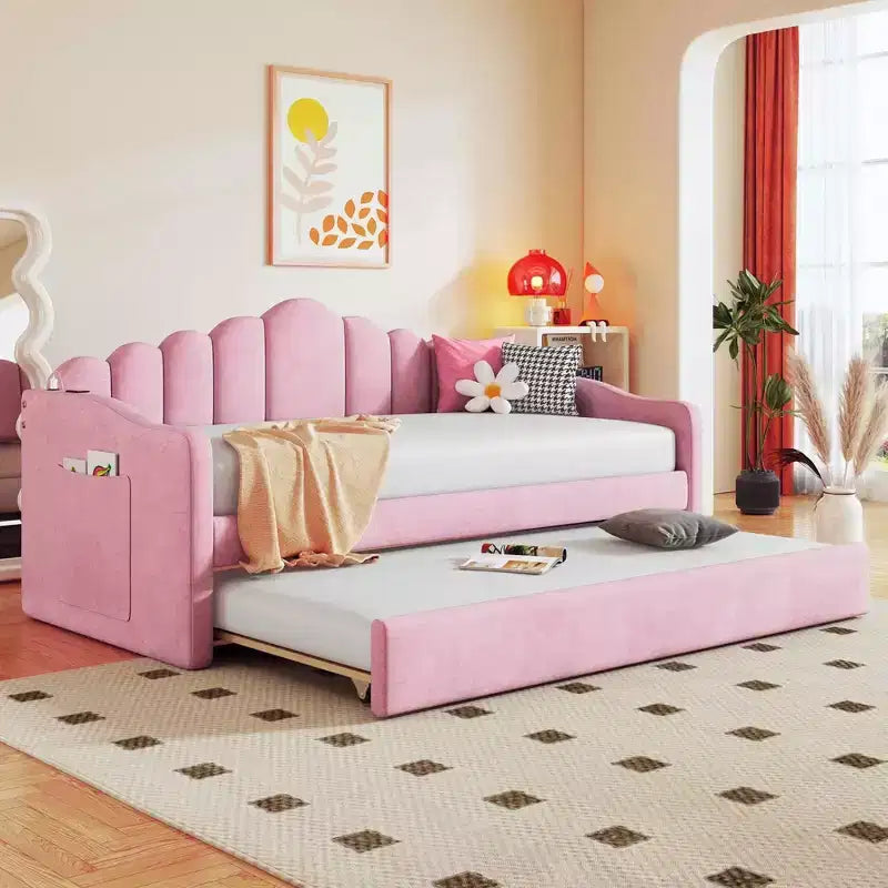 Lit rembourré avec lit gigogne en velours Ports pour chambre à coucher rose