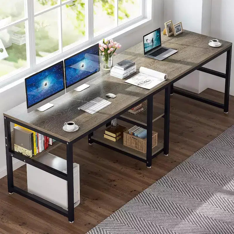 Bureau d'ordinateur avec étagère à livres