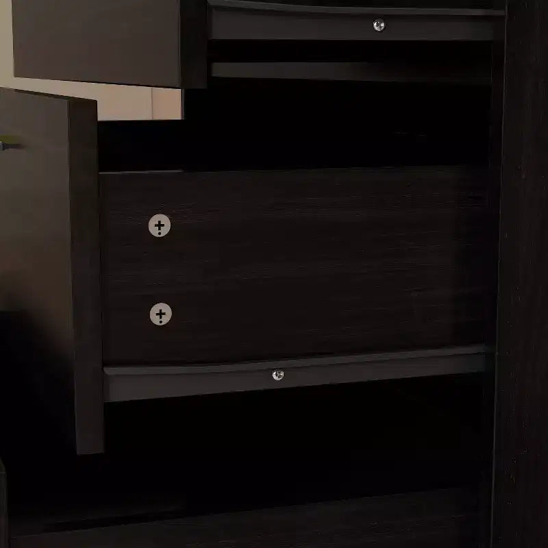 Commode moderne à 5 tiroirs avec pieds et poignées en métal
